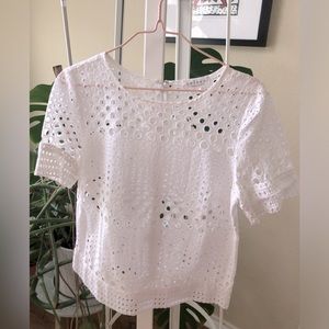 Velvet by Graham and Spencer White Eyelet Top Size M